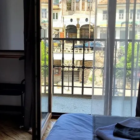 2 Bedroom Location And Stunning View! Apartmán