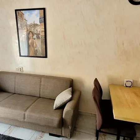 2 Bedroom Location And Stunning View! Apartmán *